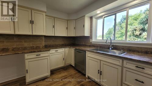 Main - 27 Fairburn Avenue, St. Catharines, ON - Indoor Photo Showing Kitchen