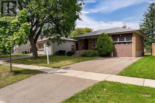 164 Caines Avenue, Toronto (Newtonbrook West), ON - Outdoor With Facade