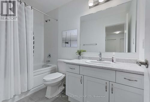 524 Bellflower Court, Milton, ON - Indoor Photo Showing Bathroom