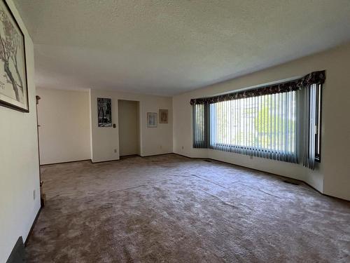 1826 Juniper Drive, Merritt, BC - Indoor Photo Showing Other Room