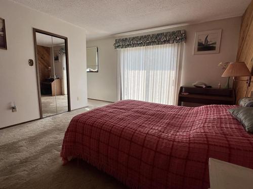 1826 Juniper Drive, Merritt, BC - Indoor Photo Showing Bedroom