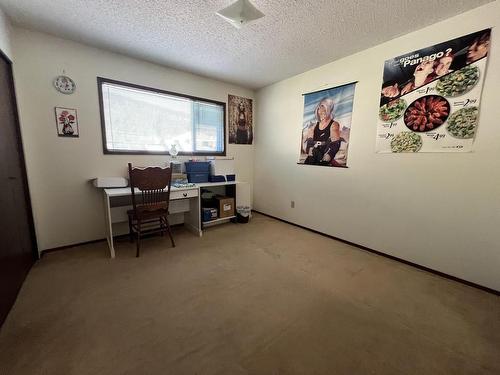 1826 Juniper Drive, Merritt, BC - Indoor Photo Showing Other Room