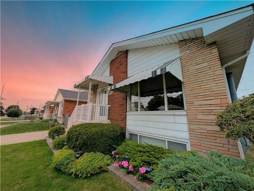 585 East 27Th Street, Hamilton, ON - Outdoor