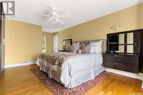 9244 Wascana Mews, Regina, SK - Indoor Photo Showing Bedroom