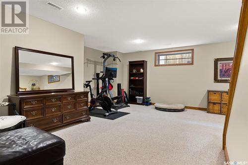 9244 Wascana Mews, Regina, SK - Indoor