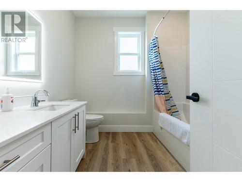 5005 Henrey Road, Prince George, BC - Indoor Photo Showing Bedroom