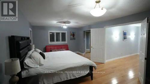 1705 Tiny Beaches Road S, Tiny, ON - Indoor Photo Showing Bedroom