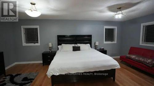 1705 Tiny Beaches Road S, Tiny, ON - Indoor Photo Showing Bedroom