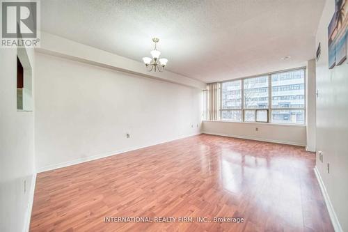 206 - 400 Webb Drive, Mississauga, ON - Indoor Photo Showing Other Room