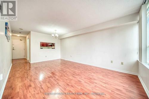 206 - 400 Webb Drive, Mississauga, ON - Indoor Photo Showing Other Room