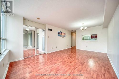 206 - 400 Webb Drive, Mississauga, ON - Indoor Photo Showing Other Room