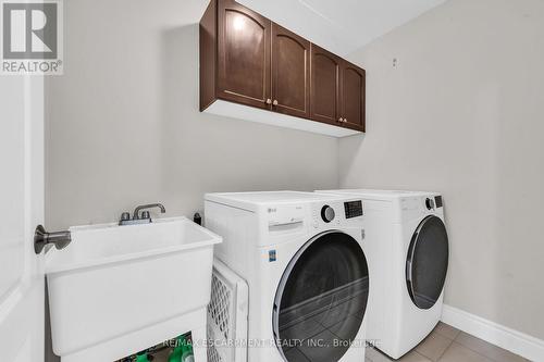 8 Saybrook Gardens, Hamilton (Stoney Creek), ON - Indoor Photo Showing Laundry Room