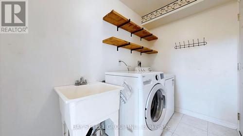 27 Boxhill Road, Markham (Milliken Mills East), ON - Indoor Photo Showing Laundry Room