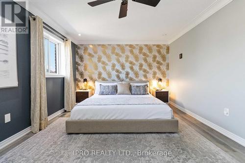 2097 Redstone Crescent, Oakville (West Oak Trails), ON - Indoor Photo Showing Bedroom