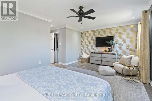 2097 Redstone Crescent, Oakville (West Oak Trails), ON - Indoor Photo Showing Bedroom