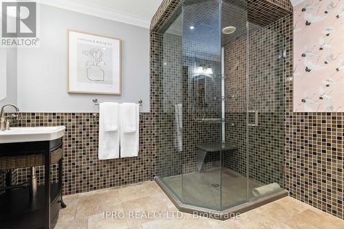 2097 Redstone Crescent, Oakville, ON - Indoor Photo Showing Bathroom