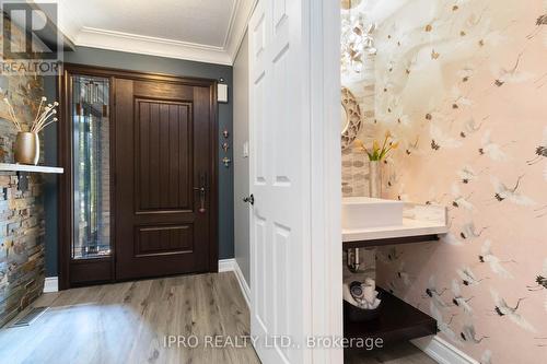 2097 Redstone Crescent, Oakville, ON - Indoor Photo Showing Other Room