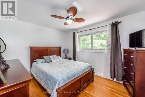 43 Kensington Avenue, Brantford, ON - Indoor Photo Showing Bedroom