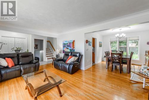 43 Kensington Avenue, Brantford, ON - Indoor Photo Showing Living Room