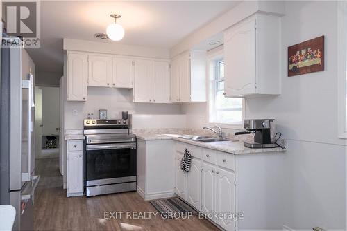 22 Austin Street, Quinte West, ON - Indoor Photo Showing Kitchen With Double Sink