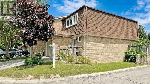 1 - 1000 Bridletowne Circle, Toronto (L'Amoreaux), ON - Outdoor