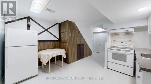 1 - 1000 Bridletowne Circle, Toronto, ON - Indoor Photo Showing Kitchen