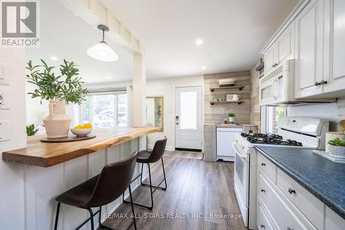 45 Elmvale Boulevard, Whitchurch-Stouffville, ON - Indoor Photo Showing Kitchen