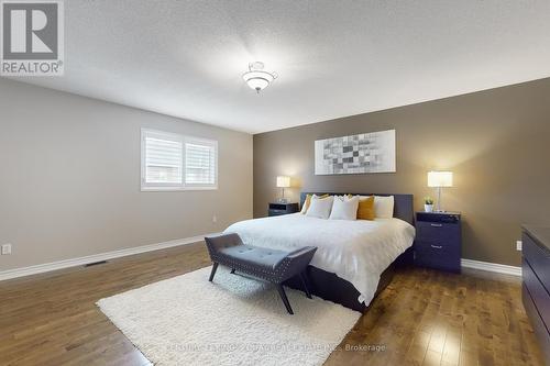 12 Maffey Crescent, Richmond Hill, ON - Indoor Photo Showing Bedroom