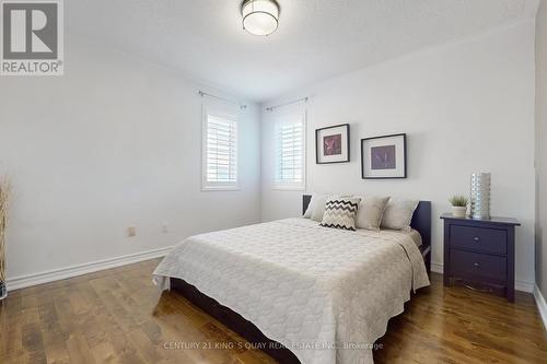 12 Maffey Crescent, Richmond Hill, ON - Indoor Photo Showing Bedroom