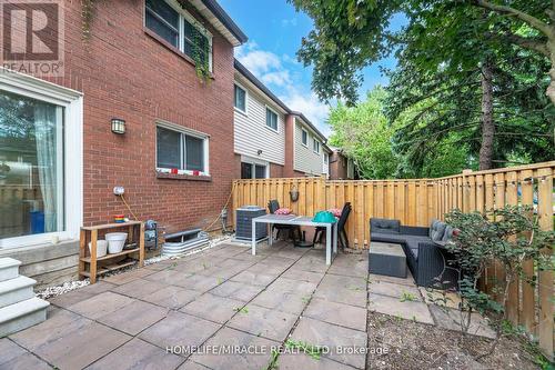 25 - 2825 Gananoque Drive, Mississauga (Meadowvale), ON - Outdoor With Exterior