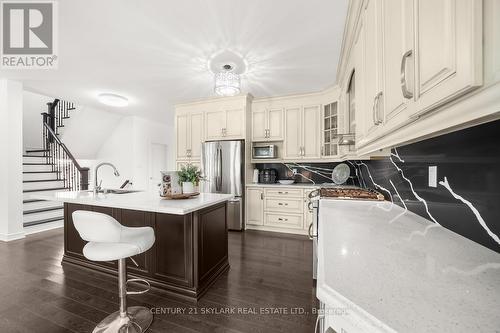 3270 Etude Drive, Mississauga (Malton), ON - Indoor Photo Showing Kitchen