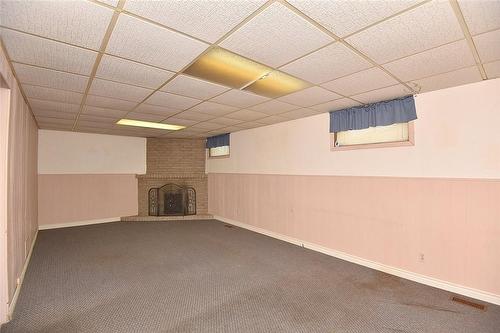 385 Berkindale Drive, Hamilton, ON - Indoor Photo Showing Other Room