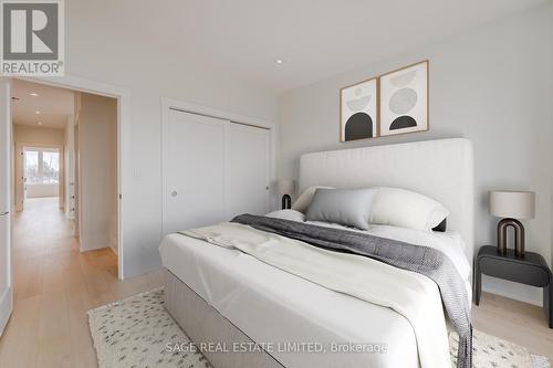 25 Shadyside Avenue, Hamilton, ON - Indoor Photo Showing Bedroom