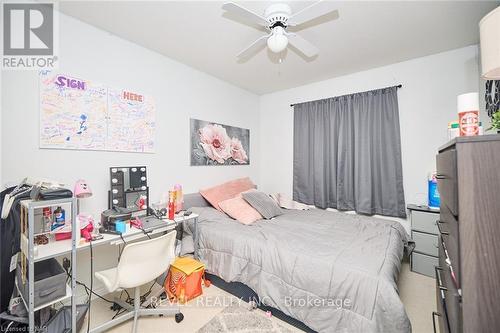 29 Natalie Court, Thorold (Confederation Heights), ON - Indoor Photo Showing Bedroom