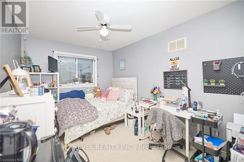 29 Natalie Court, Thorold (Confederation Heights), ON - Indoor Photo Showing Bedroom