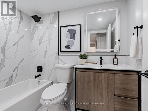 1309 - 240 Scarlett Road, Toronto (Rockcliffe-Smythe), ON - Indoor Photo Showing Bathroom