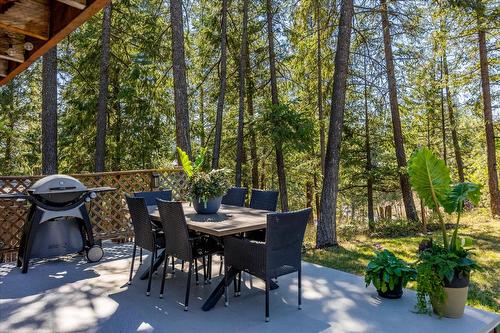 1724 Keloka Drive, West Kelowna, BC - Outdoor With Deck Patio Veranda