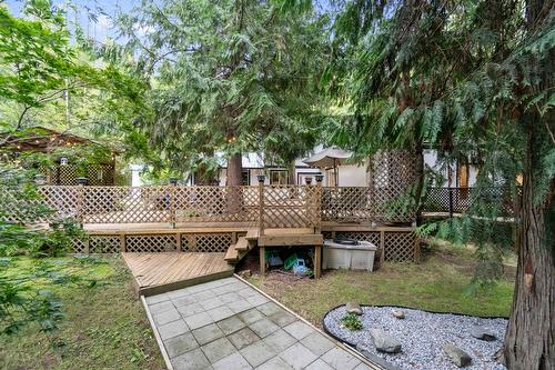 9048 Hummingbird Drive, Swansea Point, BC - Outdoor With Deck Patio Veranda