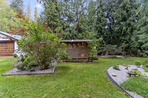 9048 Hummingbird Drive, Swansea Point, BC - Outdoor