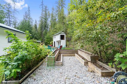 9048 Hummingbird Drive, Swansea Point, BC - Outdoor