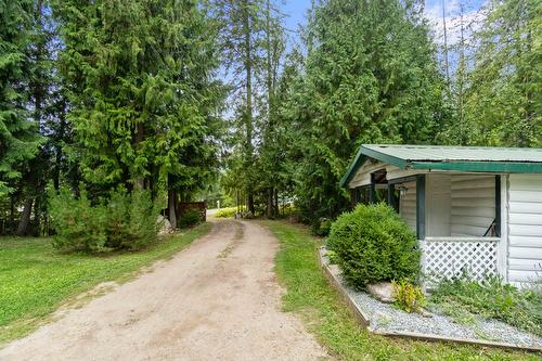 9048 Hummingbird Drive, Swansea Point, BC - Outdoor With Deck Patio Veranda