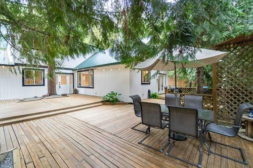 9048 Hummingbird Drive, Swansea Point, BC - Outdoor With Deck Patio Veranda With Exterior