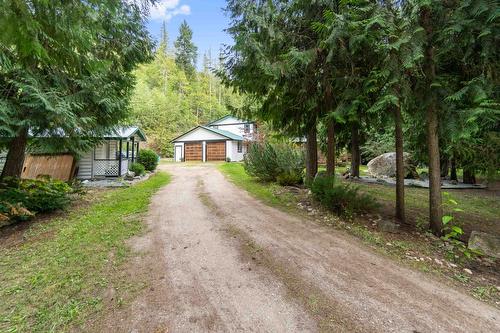 9048 Hummingbird Drive, Swansea Point, BC - Outdoor