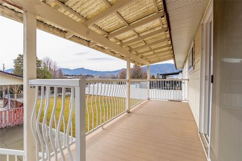 6 Willow Crescent, Osoyoos, BC - Outdoor With Exterior