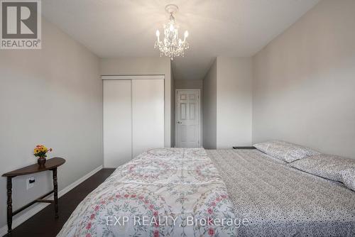 27 Beattie Crescent, Cambridge, ON - Indoor Photo Showing Bedroom