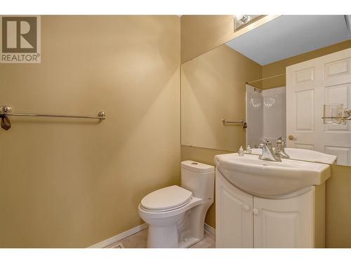 9800 Turner Street Unit# 63, Summerland, BC - Indoor Photo Showing Bathroom