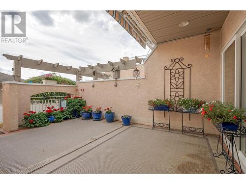 9800 Turner Street Unit# 63, Summerland, BC - Outdoor