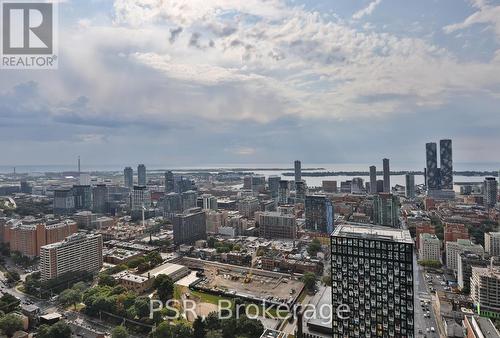 5209 - 181 Dundas Street E, Toronto (Church-Yonge Corridor), ON - Outdoor With View