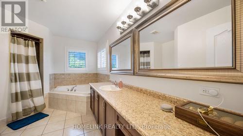 1643 Coldstream Drive, Oshawa (Taunton), ON - Indoor Photo Showing Bathroom