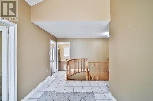 16 Noble Drive, Bradford West Gwillimbury (Bradford), ON - Indoor Photo Showing Other Room